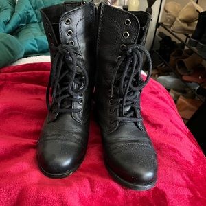 Steve Madden Lace Up Boots